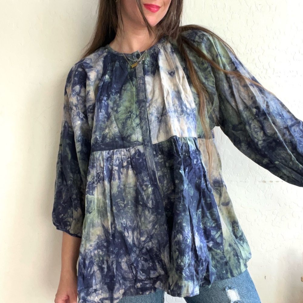 CAbi Woodstock Tie Dye Print Button Front Top Blouse #5714